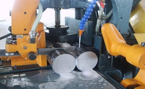 大英卧式带锯床的送料方式有哪几种？